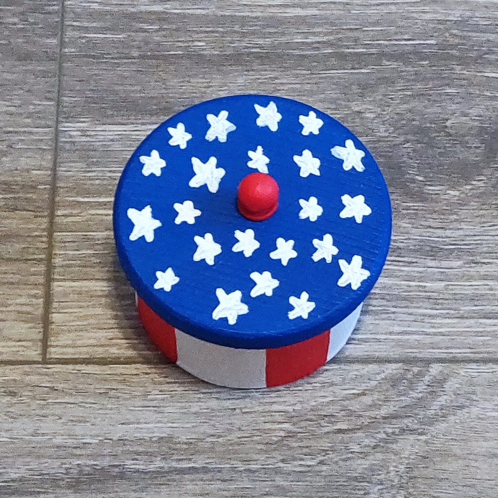 American Flag Mini Box - Picture 2 of 5